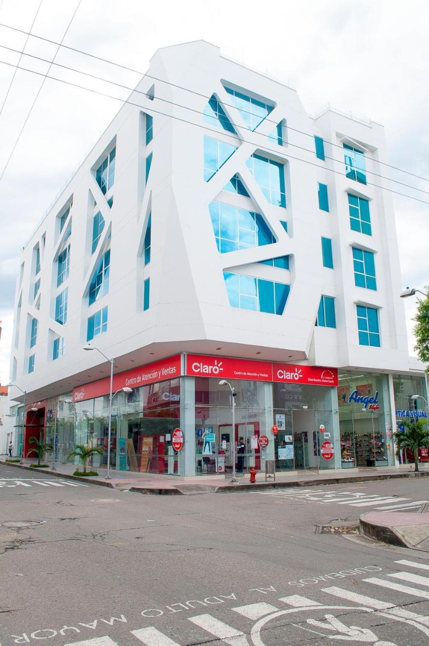 Hotel Hr Amada Кукута Экстерьер фото