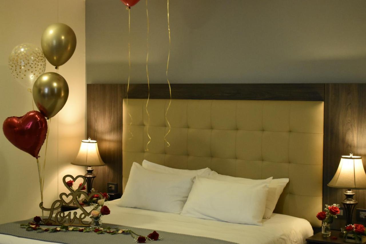Hotel Hr Amada Кукута Экстерьер фото